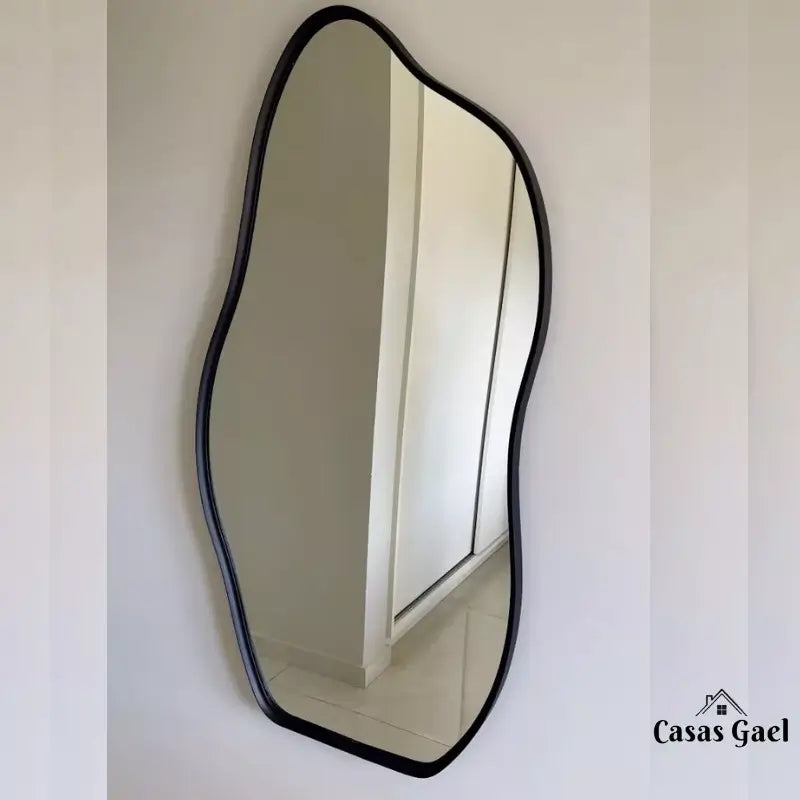 Espelho Grande Orgânico com Moldura 150x60cm
